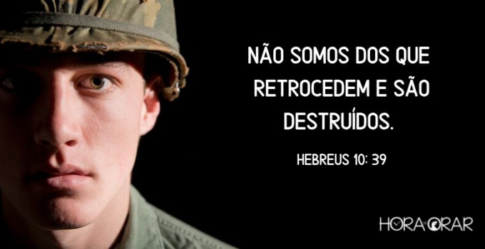 Soldado fundo preto Hebreus 10:39