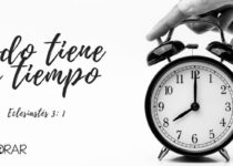 reloj despertador siendo desligado por mano Eclesiastés 3:1