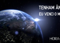 Planeta terra visto desde o universo. João 16: 33