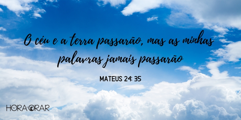 Céu com nuvens brancas. Mateus 24: 35