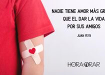Hombre dona sangre. Juan 15:13