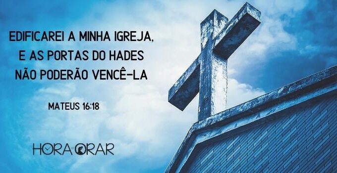 A cruz de uma igreja, com belo céu ao fundo. Mateus 16:18