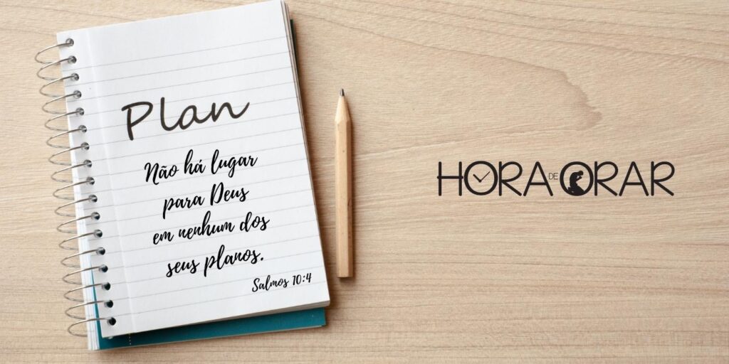Um caderno de notas com o Salmo 10:4 anotado.