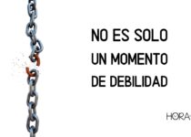 Imagen de una cadena que se rompe, con la frase: "No es sol un momento de debilidad".