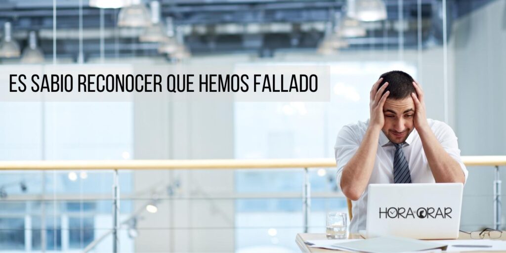 Hombre descubre un error en su trabajo