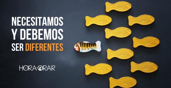 Varios peces iguales yendo a una dirección y un pez diferente va en en el sentido contrario