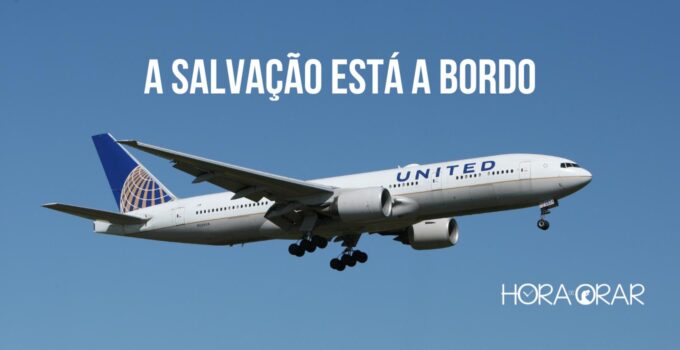 Avião da United Airlines voando