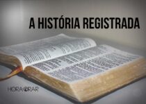 A Bíblia, a história registrada